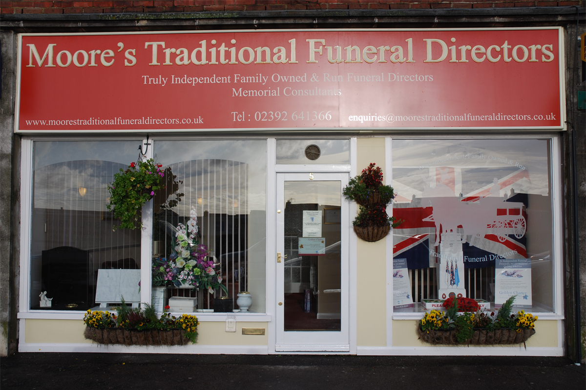 Moore's Traditional Funeral Directors - Waterlooville